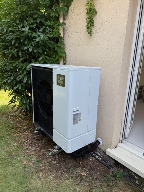 Pompe à chaleur 8 IMG 2903 rotated